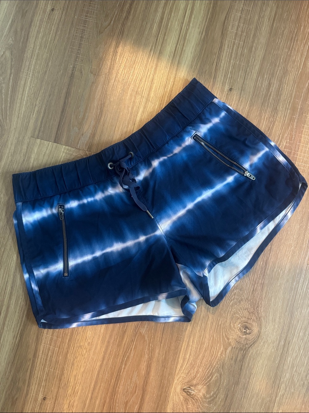 Athleta navy tie dye shorts